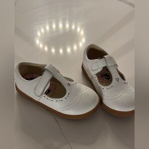 Livie & Luca Mary Jane’s C9